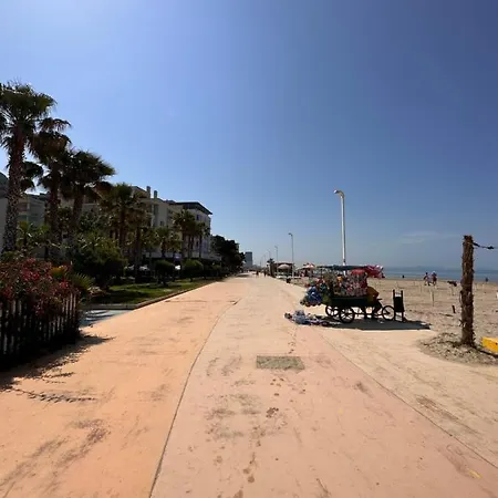 Apartamento Regatta Seaview 306