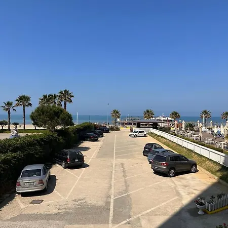 Apartamento Regatta Seaview 306 *